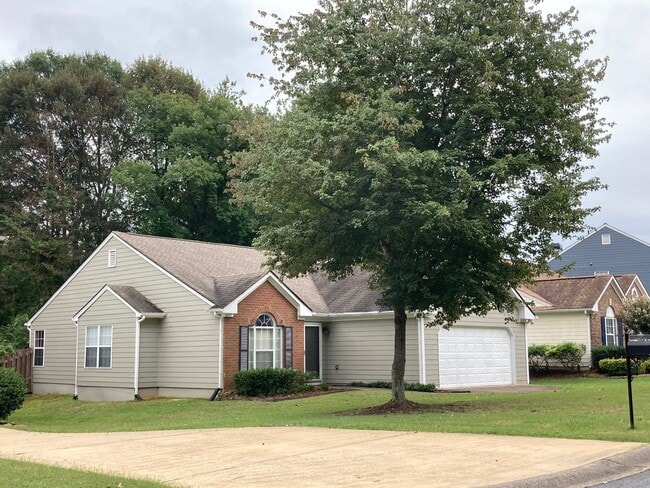 Building Photo - 2328 Leacroft Way