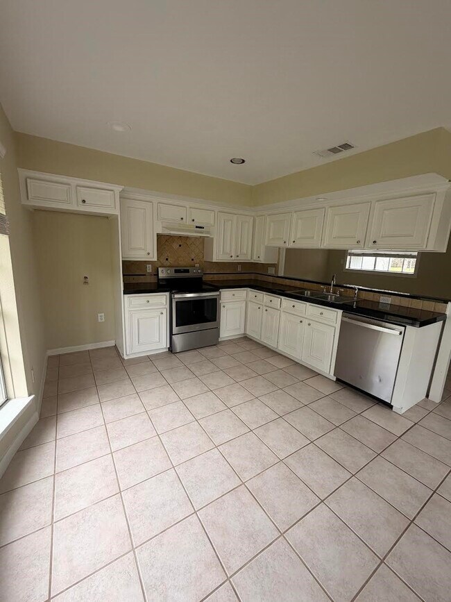 Foto del edificio - 15915 Indian Springs Trail