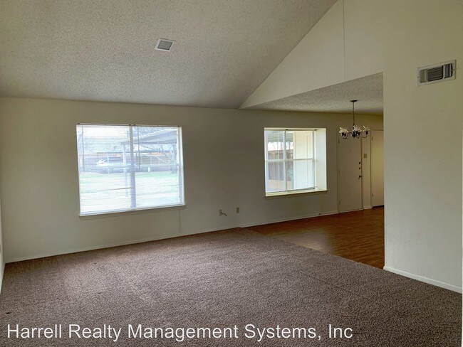 Foto del edificio - 2 br, 2 bath House - 625 Karen