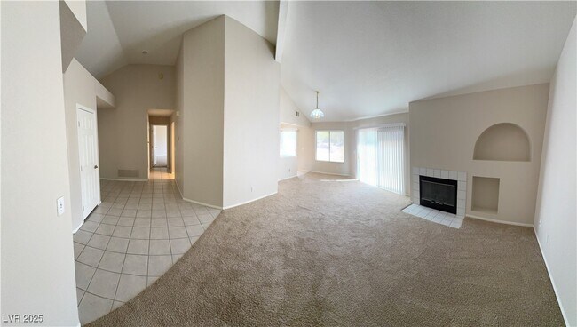 Building Photo - 7273 Vista Bonita Dr