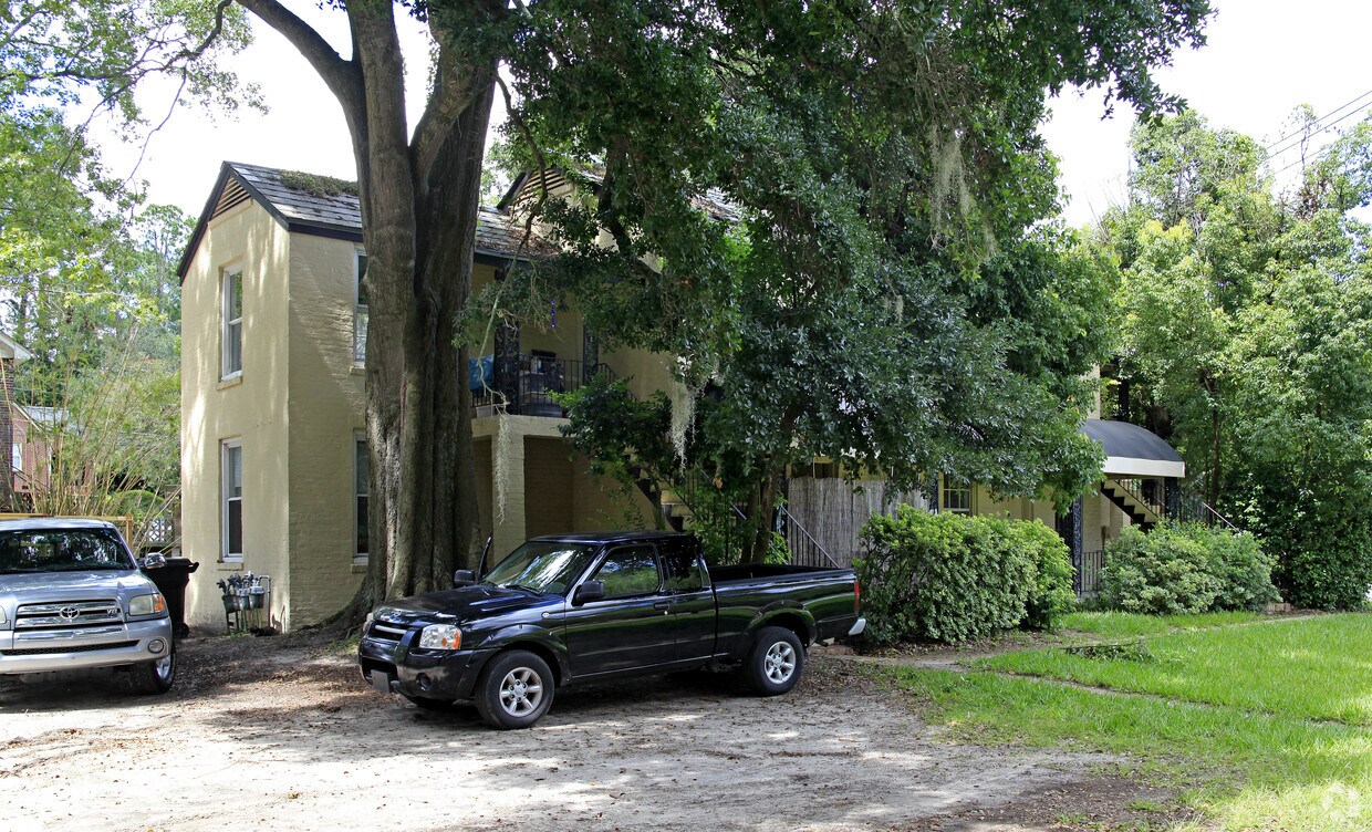 558 E Park Ave, Tallahassee, FL 32301 Apartments in Tallahassee, FL