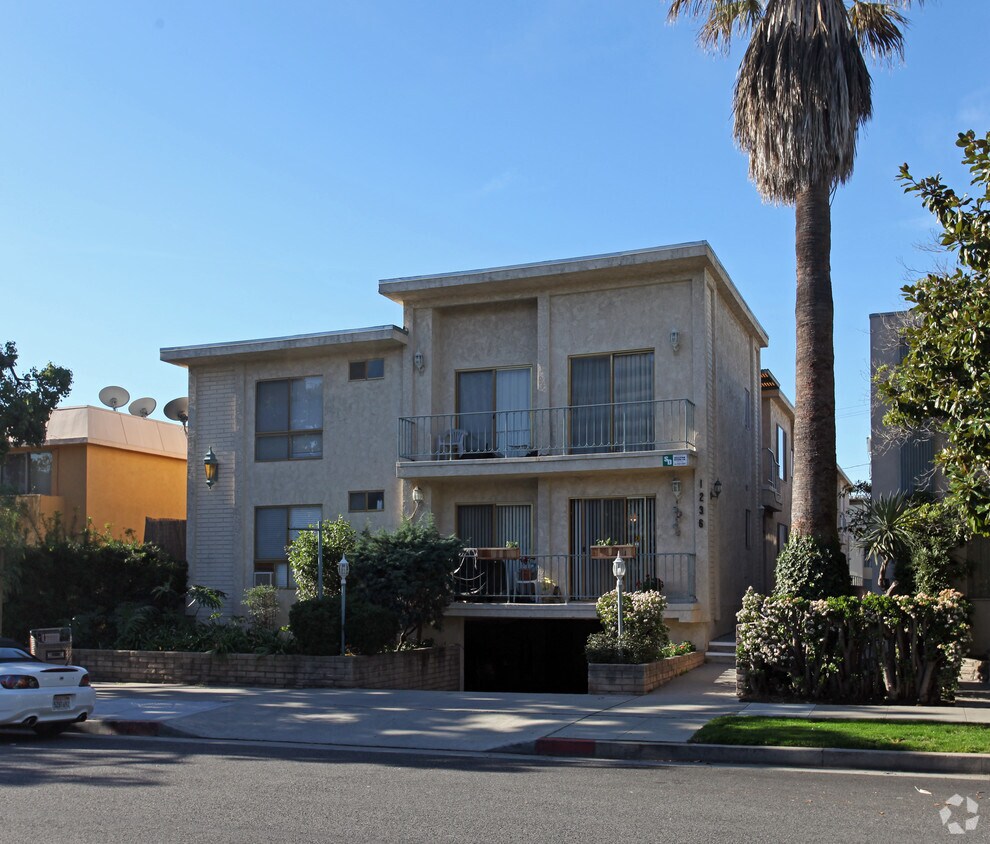 Foto principal - Euclid Street Apartments