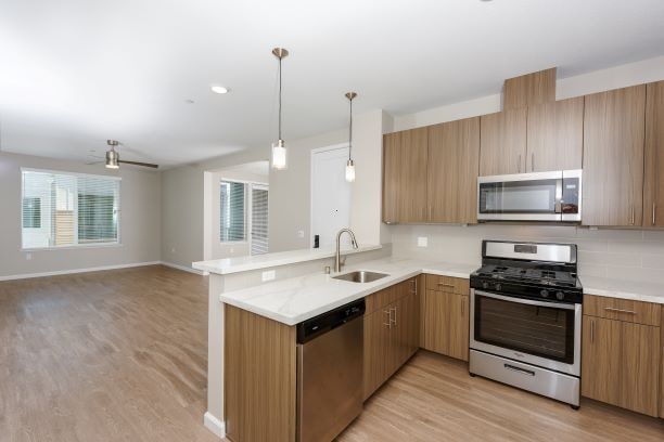 Building Photo - Altura