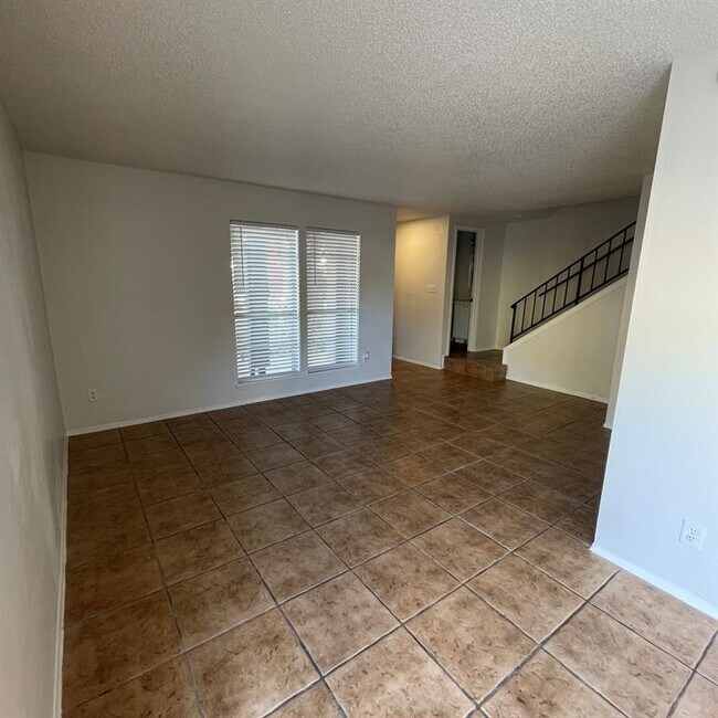 Foto del edificio - 1705 Coronado Hills Dr