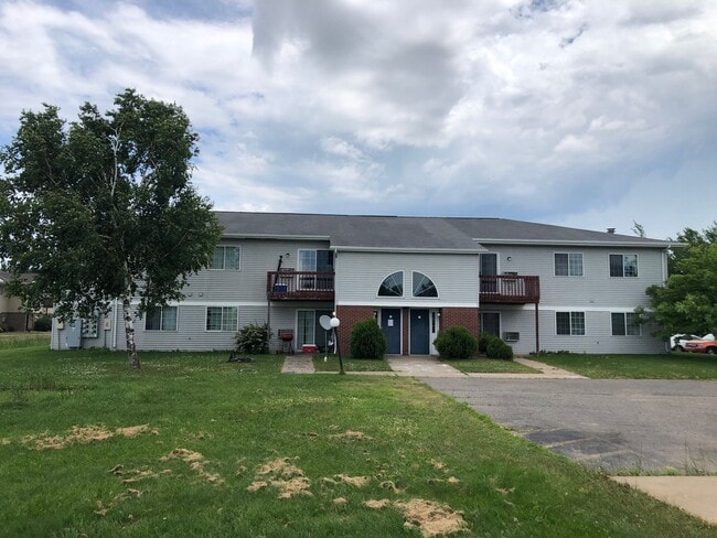 Building Photo - FIRST Months Rent FREE!