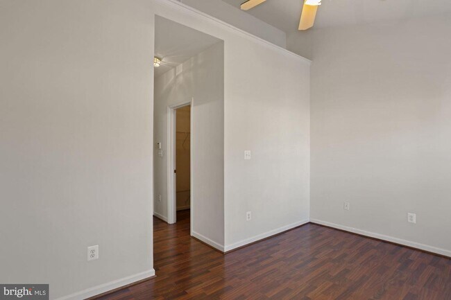 Building Photo - 20417 Trails End Terrace