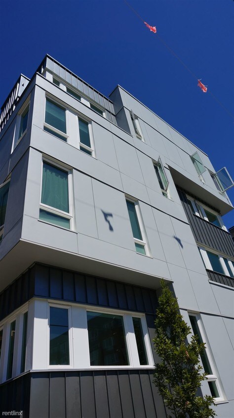 Foto principal - 2418 NW 58th St