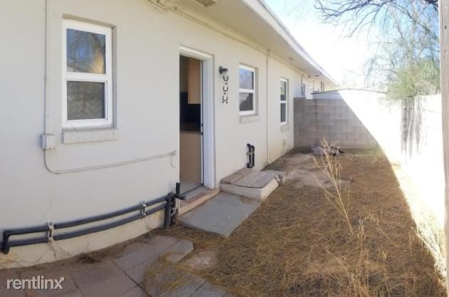 Building Photo - 1 br, 1 bath House - 324 N Martin Ave