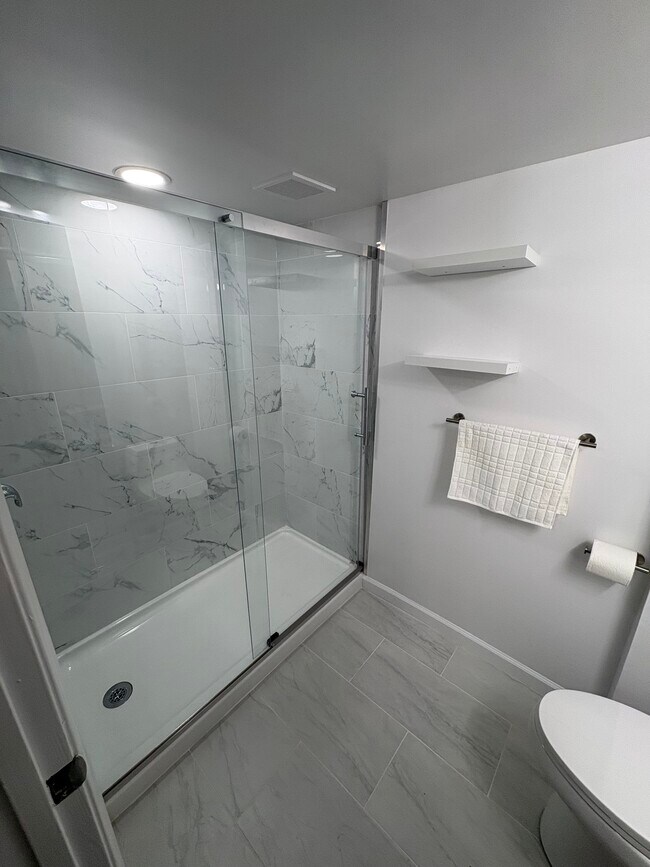 Foto del edificio - 8508 Laurel Oak Dr