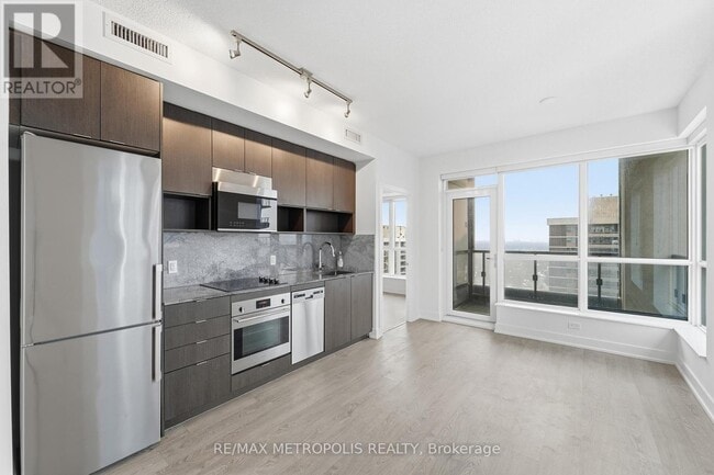 Photo du bâtiment - 7 Mabelle Ave