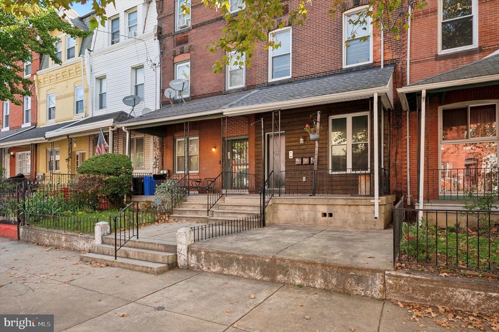 Foto principal - 629 N 32nd St