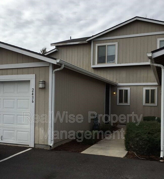Building Photo - 2436 SW 23rd St