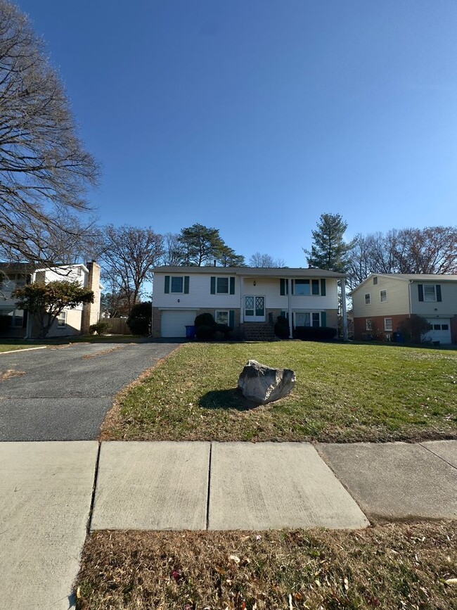 Foto del edificio - Charming 3Bed/2.5Bath in Catonsville