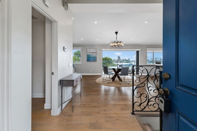 Building Photo - Furnished Oceanview Property