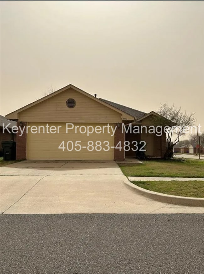 Comfortable Living in the Heart of Norman - Comfortable Living in the Heart of Norman House