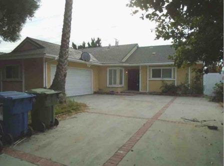 Building Photo - 9340 Crebs Ave