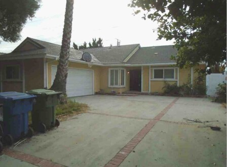 Foto del edificio - 9340 Crebs Ave