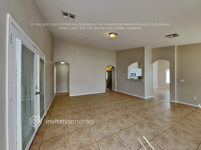 Building Photo - 8625 W El Caminito Dr