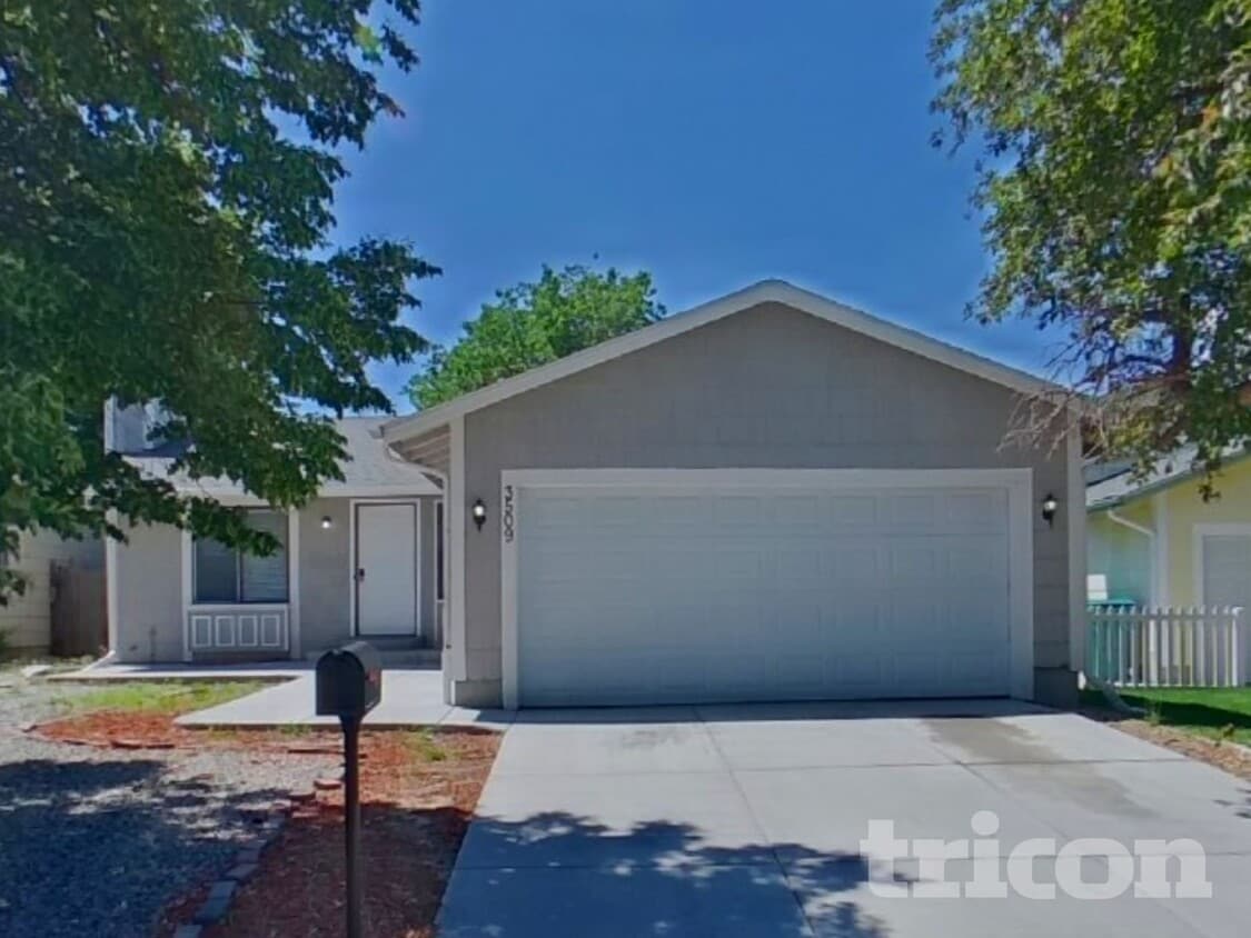 Foto principal - 3509 S Norfolk Way