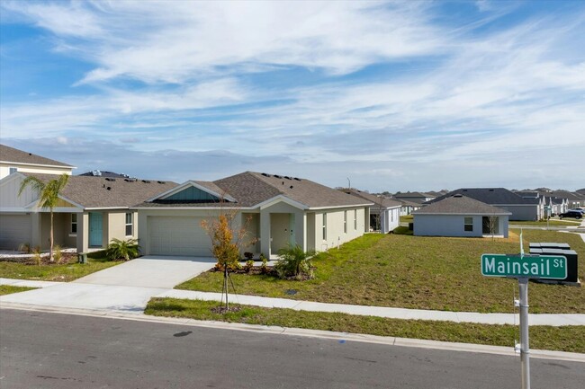 Building Photo - 4904 Mainsail Street