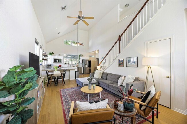 Foto del edificio - 2921 E 14th St