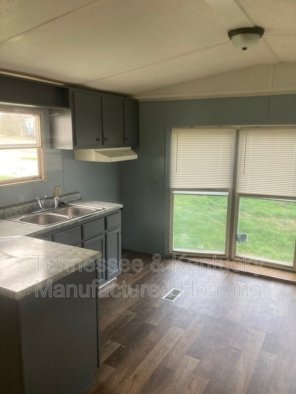 129 Cumberland Ln, Dixon Springs, TN 37057 House Rental in Dixon