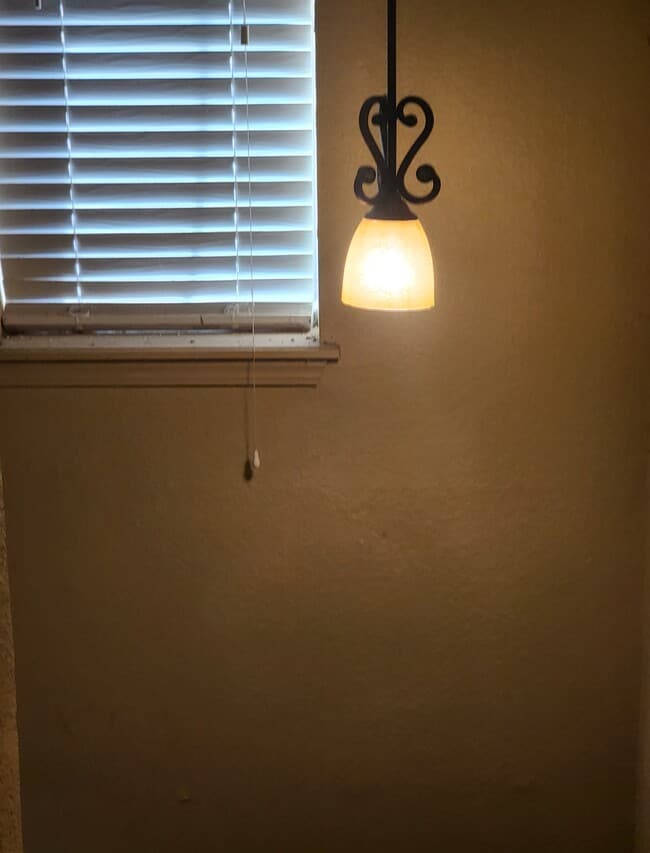 Foto del edificio - 14427 N Pennsylvania Ave