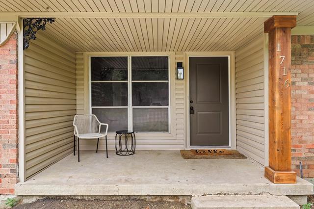 Foto del edificio - 1716 Cordell St