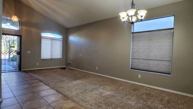 Foto del edificio - 35915 W Marin Ave