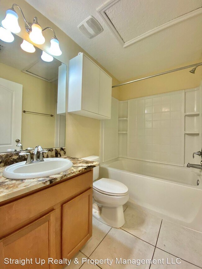 Building Photo - 2 br, 2.5 bath House - 4186 Winding Vine D...
