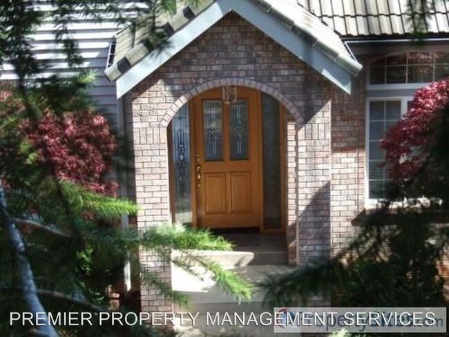 Building Photo - 4 br, 4 bath House - 128 Watagua Place