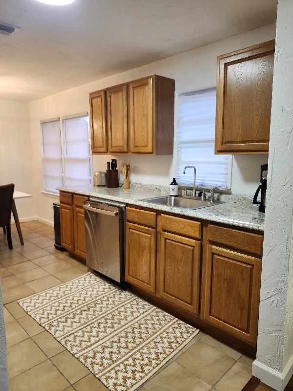 Photo - 1322 Hiawatha Ave Apartment