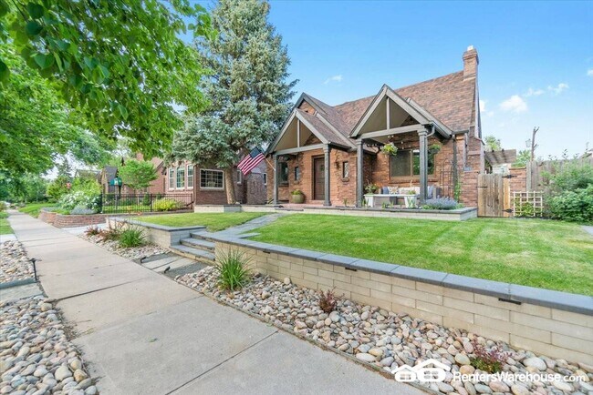 Foto del edificio - 1418 Glencoe St