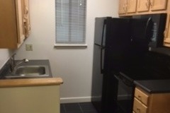 Spacious kitchen with new cabinets&appliances - 11 Woodlake Rd