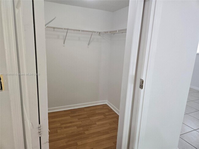 Foto del edificio - 1320 SE 31st Ct
