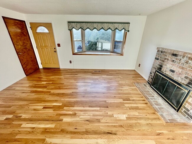 Foto del edificio - Beautiful 2bd/1bath South Tabor Home with ...