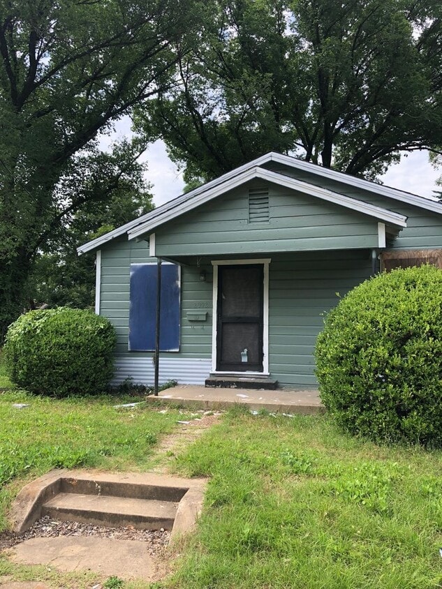 Primary Photo - 2 Bed 1 Bath