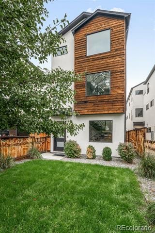 Building Photo - 1382 Zenobia St