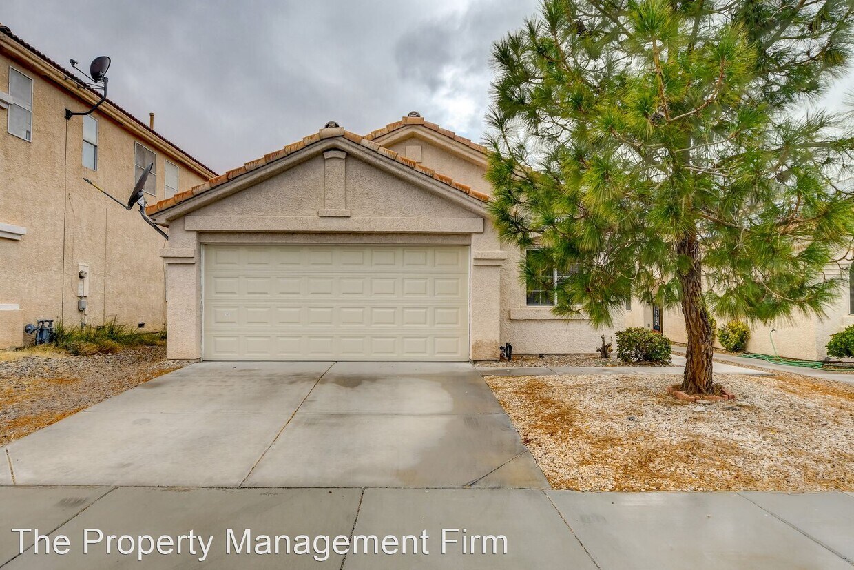 Foto principal - 3 br, 2 bath House - 3933 Marble Mountain St