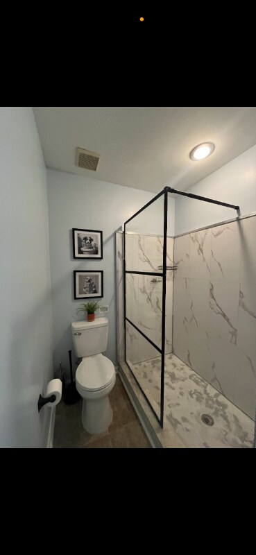 Foto del edificio - 3801 Crown Point Rd