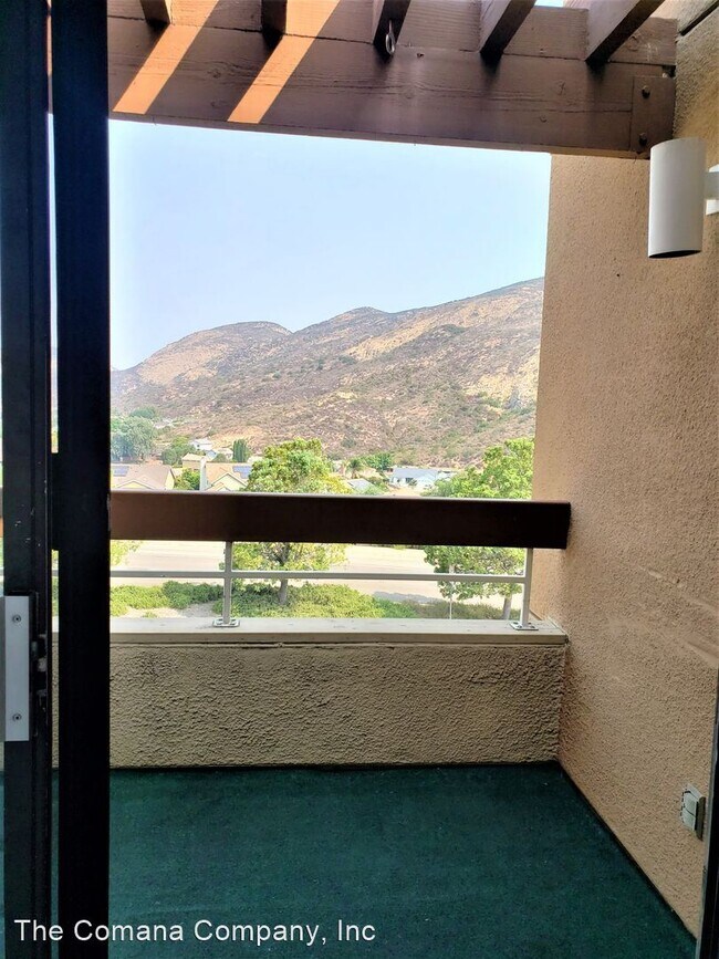 Building Photo - 2 br, 2 bath House - 7227 Navajo Road #210