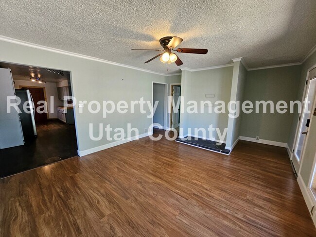 Foto del edificio - Pet Friendly Orem Home