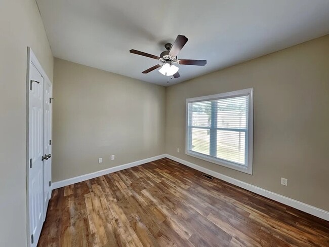 Building Photo - 331 Jared Steele Ln