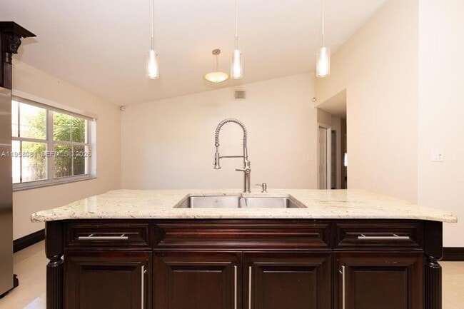 Building Photo - 4148 SW 153rd Terrace