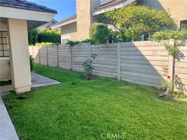 Foto del edificio - 3 Rushingwind