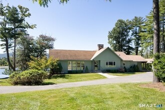 Building Photo - 99 Washinee Heights Rd