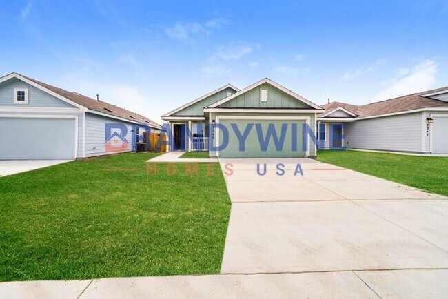 Building Photo - 50% OFF! No Application Fees - Move-in by ...