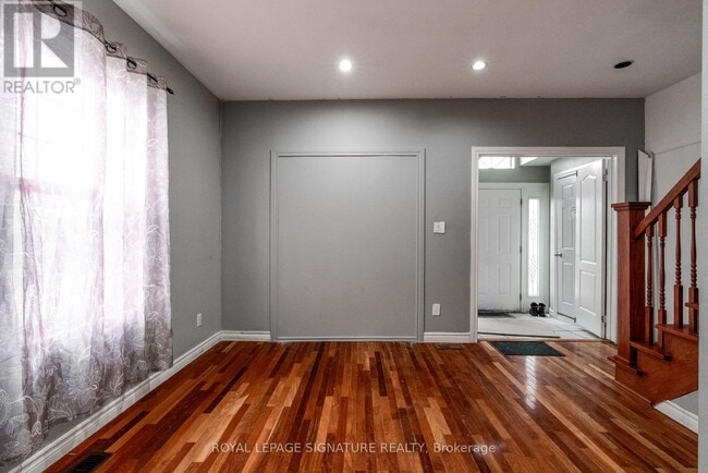 Building Photo - 6 Trueman St