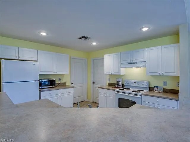 Foto del edificio - 3610 NE 12th Ct