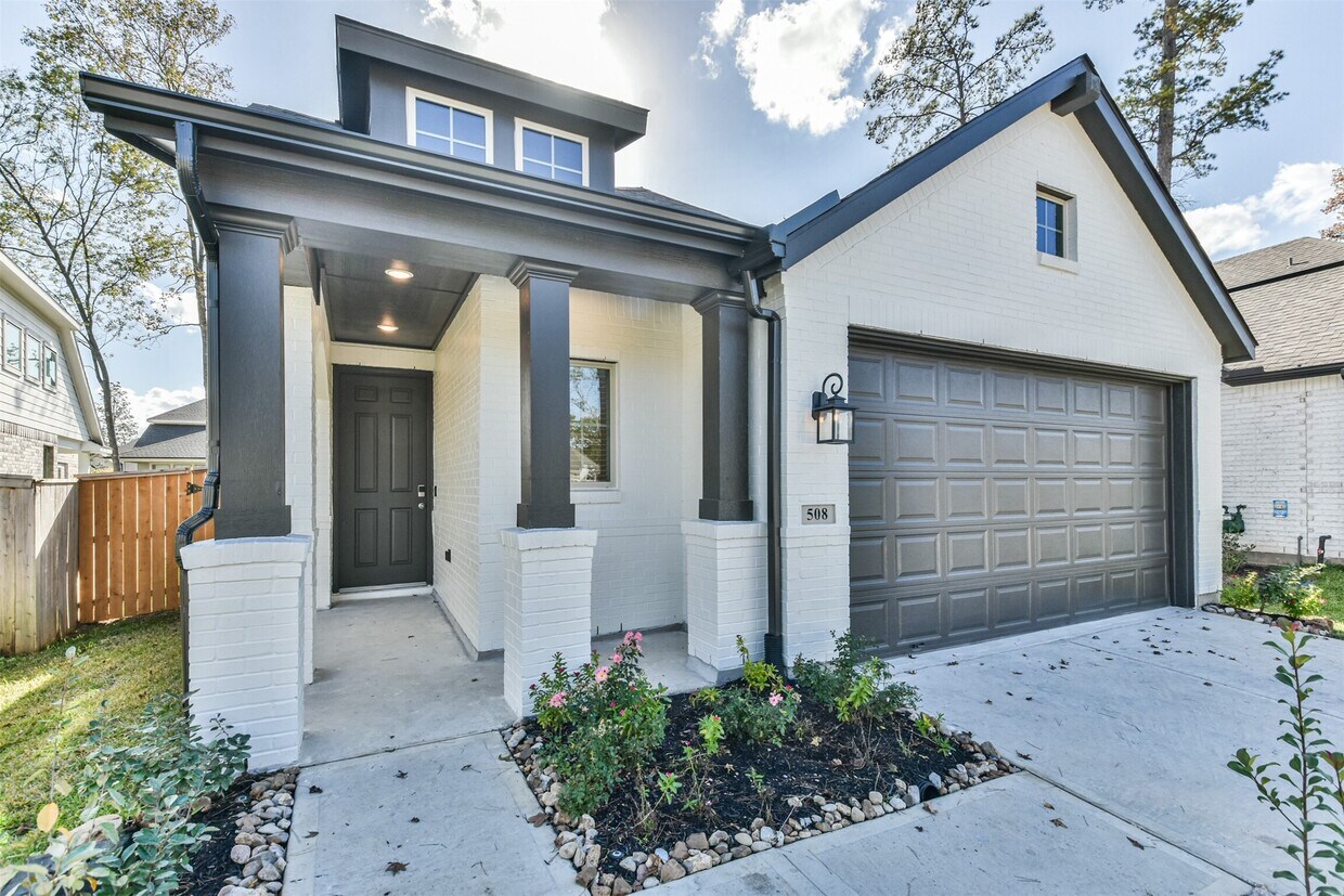 Primary Photo - 508 Chestnut Reef Ct